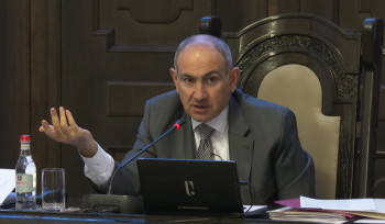 Մեր երկրում կա այդպիսի երևույթ, որ պիտի սև շոր, ծիծակ կոշիկ հագնես, տղամարդու համար ավլելն ամոթ ա․ Նիկոլ Փաշինյան