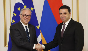 Ալեն Սիմոնյանը հանդիպել է ԵԽԽՎ նախագահ Ռուսոպուլոսի հետ․ անդրադարձ է եղել Ադրբեջանում պահվող հայերի խնդրին