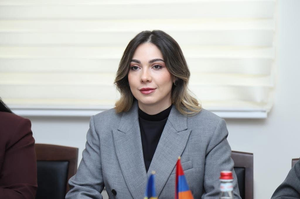 Սրբուհի Գալյանը Մակունցի ջանքերով փորձել է ԱՄՆ բարձրաստիճան կաբինետներում հանդիպումներ ունենալ, սակայն չի հաջողվել. «Հրապարակ»