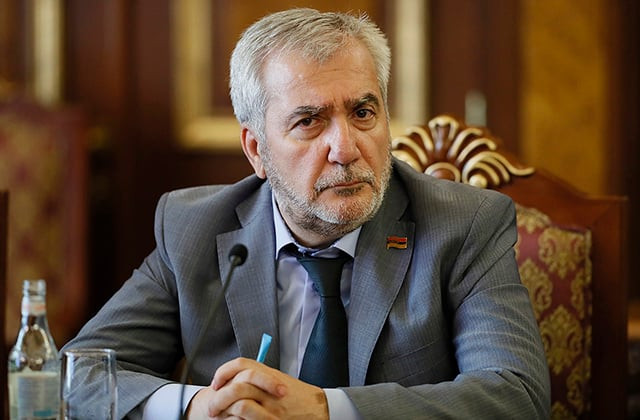 Ընդդիմադիր խմբակցությունները Անդրանիկ Քոչարյանի վարքագծի վերաբերյալ էթիկայի հանձնաժողով ստեղծելու նախագիծ են ներկայացրել