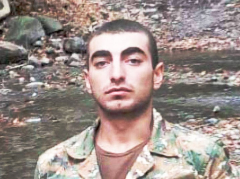 «Դու տղուդ ո՞նց գիտես, մա՛մ ջան, ես երբևէ ինչ-որ բանից խուսափե՞լ եմ, փախե՞լ եմ». Հայկ Հակոբյանն անմահացել է 2022-ին՝ Ներքին Հանդում․ «Փաստ»