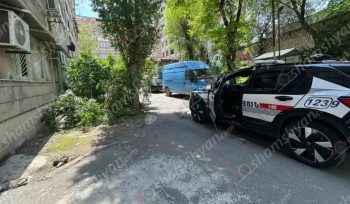 Երևանում տղամարդը լվացք փռելիս շենքի 5-րդ հարկից ընկել է