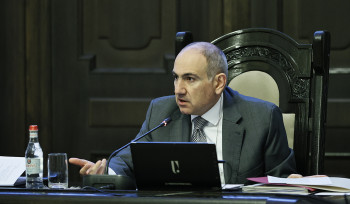 Էստոնիայում բոլոր նշանակում ա՝ բոլոր, մեր մոտ բոլոր նշանակում ա՝ բացի սրանից, սրանից, սրանից, երթևեկության կանոնը գրված է նրա համար, ով «կռուտոյ» չի». Փաշիյան (տեսանյութ)