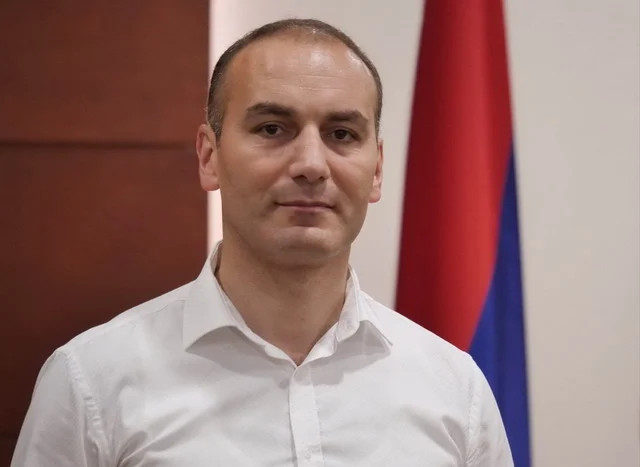 Վարդան Ղուկասյանը «Ապրելու երկիր» կուսակցության թեկնածու Կարեն Մալխասյանին պաշտոն է տվել