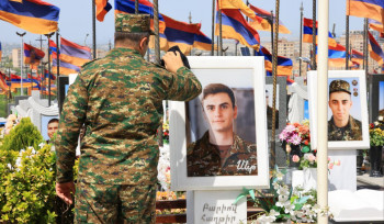 Եռաբլուրում զինվորականները մասնակցել են շաբաթօրյակի (լուսանկարներ)