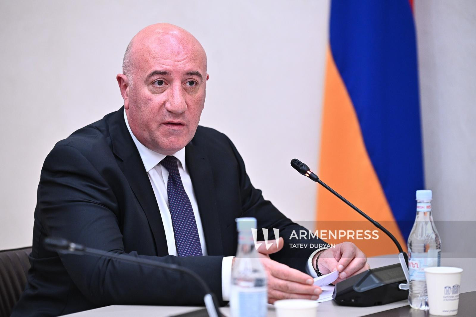 Եղել են դեպքեր, երբ օպերատիվ արձագանքման խնդիրներ են գրանցվել․ ՊՆ փոխնախարարը՝ սահմանային կրակոցների մասին