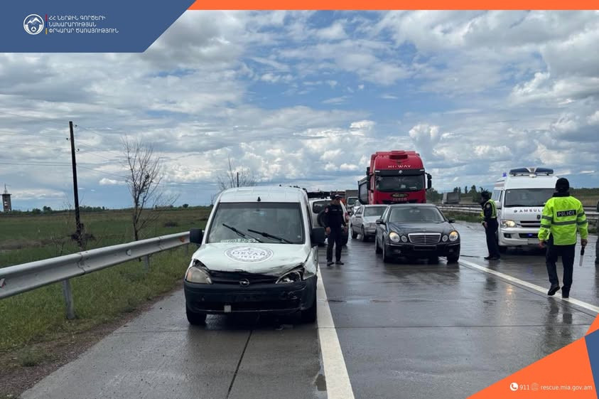 Երևան-Երասխ ավտոճանապարհի  բախվել են «Opel», «Chevrolet», «Lexus» և «Opel Combo» մակնիշների ավտոմեքենաները