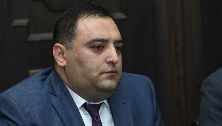 «Որ իրեն տեսնեմ՝ կասեմ». ՔՊ–ական պատգամավորը Գառնիկ Դանիելյանին դուրս էր կանչում հաշիվ մաքրելո՞ւ․ News.am