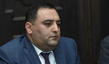 «Որ իրեն տեսնեմ՝ կասեմ». ՔՊ–ական պատգամավորը Գառնիկ Դանիելյանին դուրս էր կանչում հաշիվ մաքրելո՞ւ․ News.am