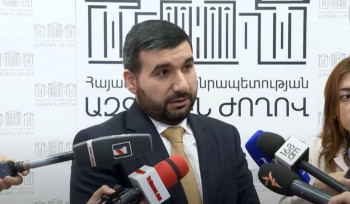 Ռոբերտ Քոչարյանը և Սերժ Սարգսյանը սարսափում են ԱԺ-ի ամբիոնի մոտ կանգնելուց. Վահագն Ալեքսանյան