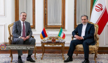 Արմեն Գրիգորյանը Թեհրանում հանդիպել է Իրանի արտաքին գործերի նախարարի հետ