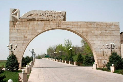 «Եռաբլուր» զինվորական պանթեոնի տարածքից եղևնիներ են գողացել