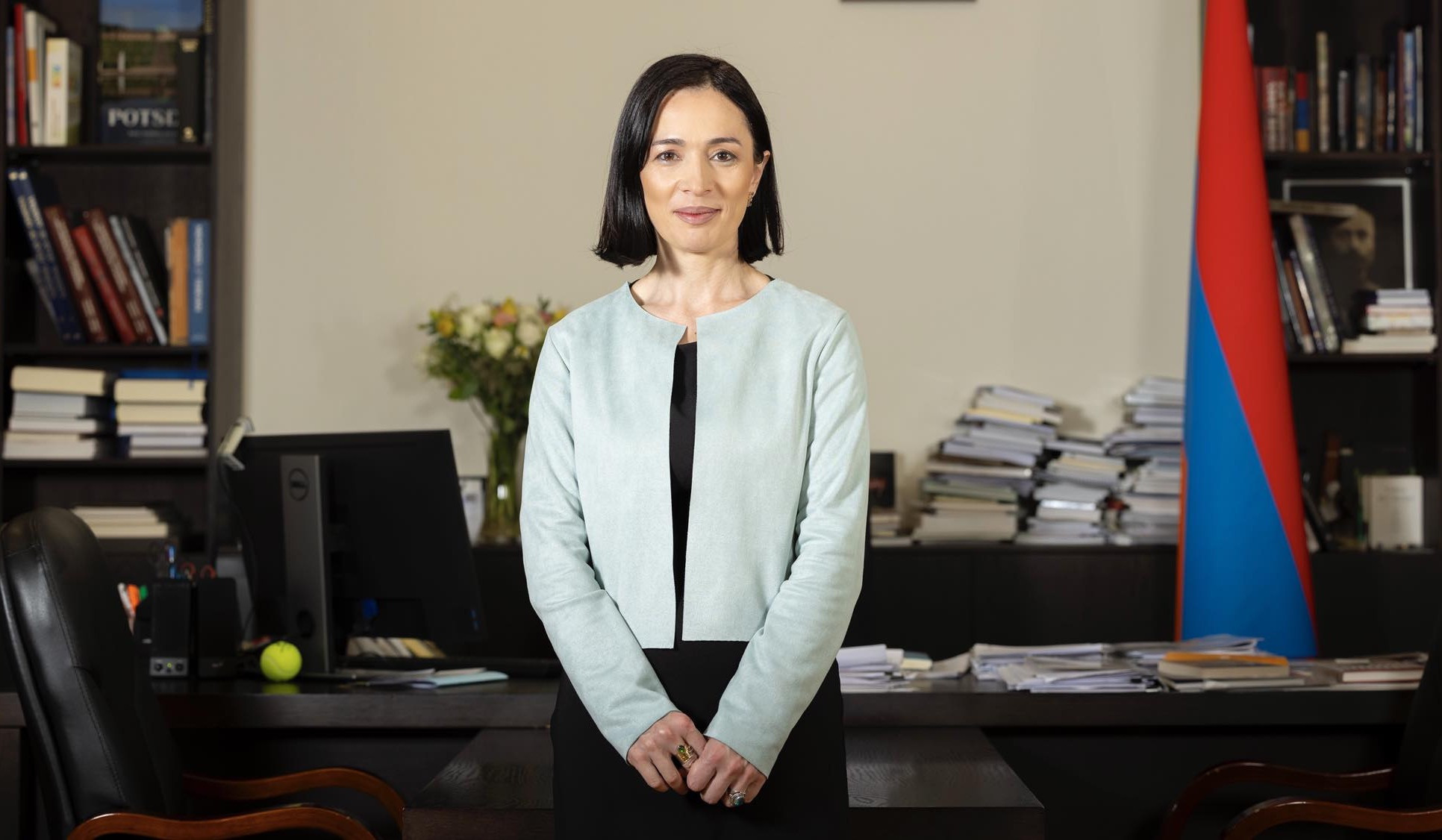 Համարձակ գնացեք ձեր երազանքների հետևից, սխալներից սովորելով, երբեք չընկճվելով. Ժաննա Անդրեասյանի ուղերձը Վերջին զանգի առթիվ