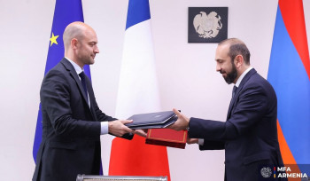 Ֆրանսիայի ԱԳ նախարարի պաշտոնական այցի շրջանակներում Արարատ Միրզոյանը և Ժան-Նոել Բարոն ստորագրել են երեք փաստաթուղթ
