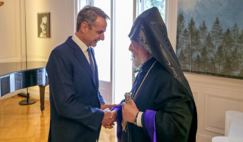 Արամ Ա–ն հանդիպել է Հունաստանի վարչապետի հետ