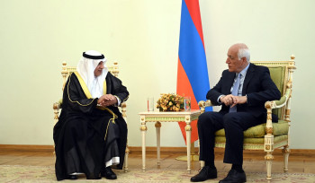 Վահագն Խաչատուրյանին իր հավատարմագրերն է հանձնել Հայաստանում Քուվեյթի Պետության նորանշանակ դեսպանը