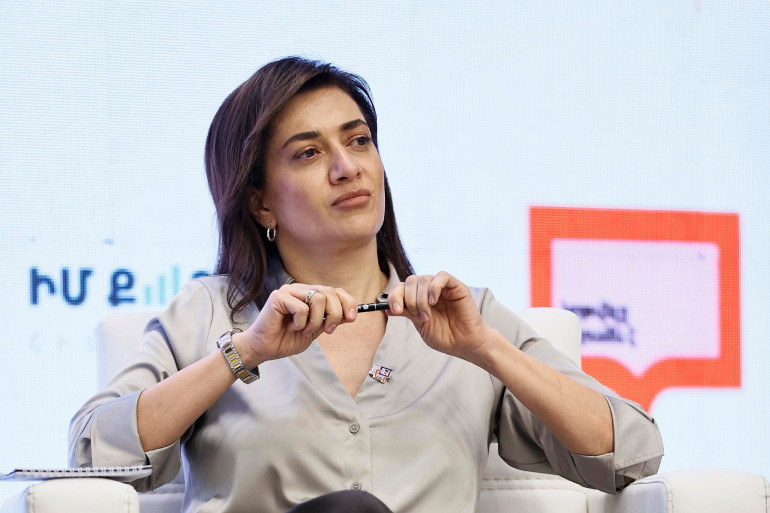 Աննա Հակոբյանը «Արդյունավետ հաղորդակցման հմտությունների հանրայնացման և բարեկրթության» հանձնաժողով է ձևավորում