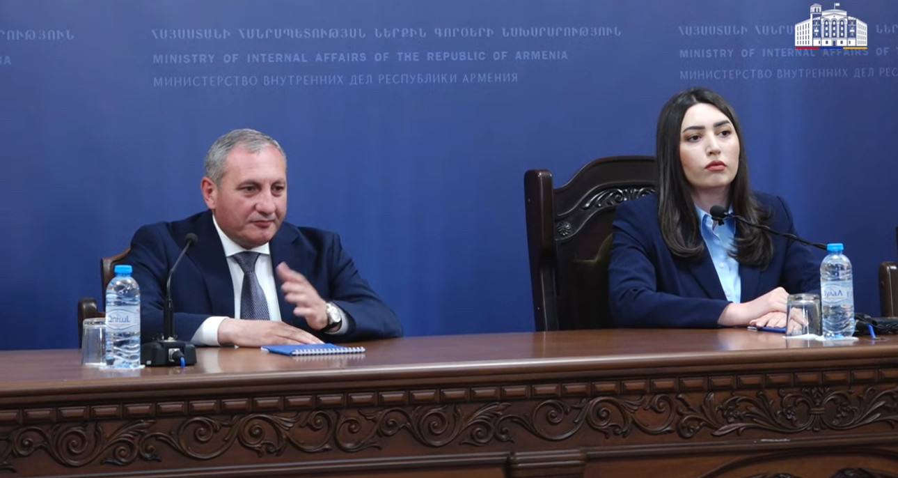 ՆԳ նախարար Արփինե Սարգսյանը նախարարության անձնակազմին է ներկայացրել ոստիկանության նորանշանակ պետ Արամ Ղազարյանին