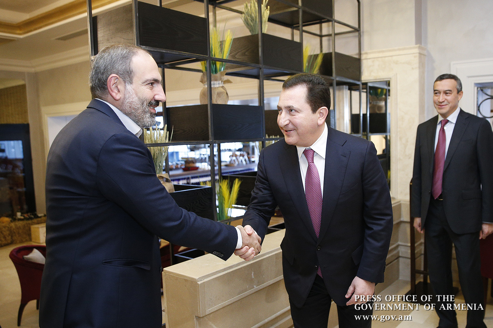 «Պատրոն Դավոյին»` Դավիթ Գալստյանին պատկանող ՍՊԸ-ն Հայաստանին մոտ 30 մլն ՀՀ դրամի ավիացիոն տեխնիկա է նվիրում