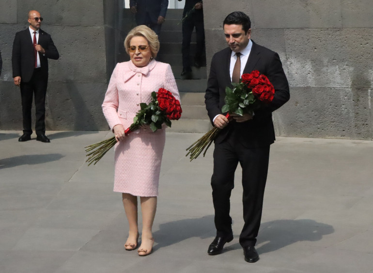 Վալենտինա Մատվիենկոյի գլխավորած պատվիրակությունն այցելել է Ծիծեռնակաբերդ