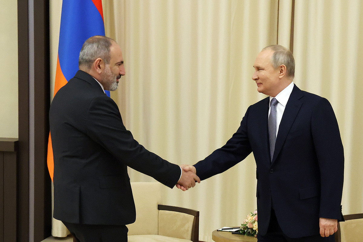 Համատեղ ջանքերի շնորհիվ ՀՀ-ի և Ռուսաստանի միջև հարաբերությունները կզարգանան և կամրապնդվեն․ Փաշինյանը՝ Պուտինին
