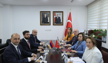 Անկարայում Վահան Կոստանյանը հանդիպել է Թուրքիայի ԱԳ փոխնախարարի հետ