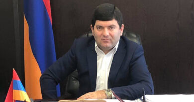 Հունիսի 22-ին հավաքվում ենք Զվարթնոց տաճարի մոտ և ժողովրդի մեծ բազմությամբ  քայլում դեպի Մայր Աթոռ․ Դավիթ Համբարձումյան