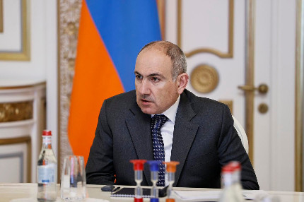 Բա միջամտի, արա՛, ի՞նչ ես չուլանում պախկվել. Փաշինյան