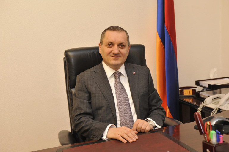 Գլխավոր դատախազությունը պահանջում է Քաղաքացիական ավիացիայի գլխավոր վարչության նախկին պետ  Արտյոմ Մովսեսյանից բռնագանձել 8 անշարժ գույք, 1,5 միլիարդ դրամ