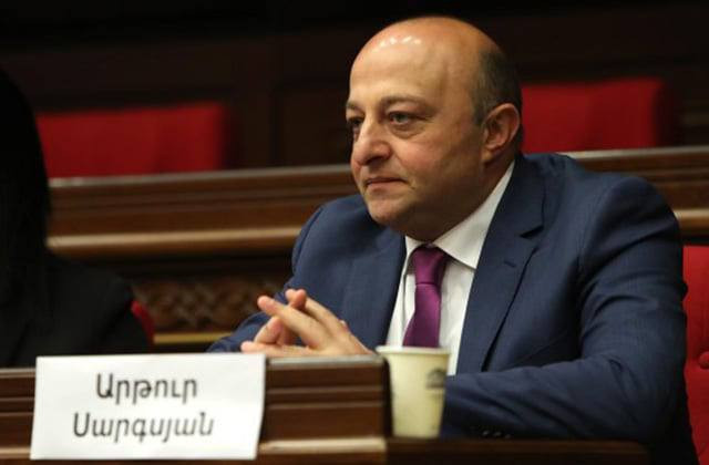 Արթուր Սարգսյանին պատգամավորական անձեռնմխելիությունից զրկելու հարցով գլխավոր դատախազը կմտնի Ազգային ժողով․ Ալեն Սիմոնյան