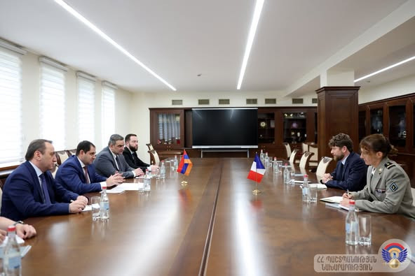 Սուրեն Պապիկյանն ընդունել է ՀՀ-ում Ֆրանսիայի արտակարգ և լիազոր դեսպանին