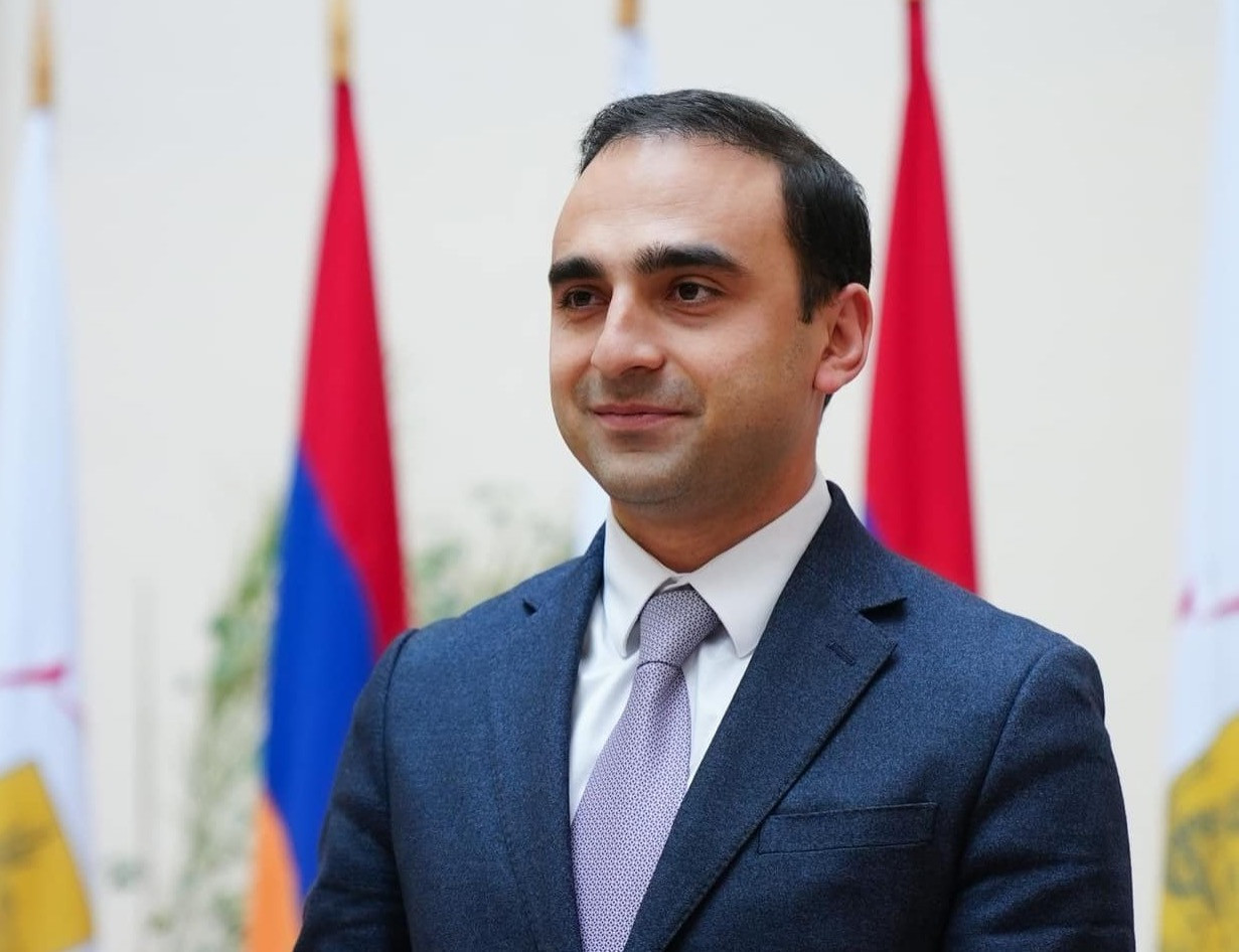 Քաղաքապետի 4 տեղակալները հունիսի համար 7 միլիոն դրամ պարգևավճար են ստացել. «Հրապարակ»