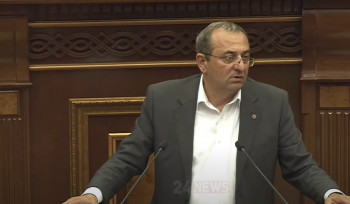ԱԺ արտահերթ նիստ․ շարունակվում է Արծվիկ Մինասյանի նկատմամբ քրեական հետապնդում հարուցելուն համաձայնություն տալու մասին միջնորդագրի քննարկումը