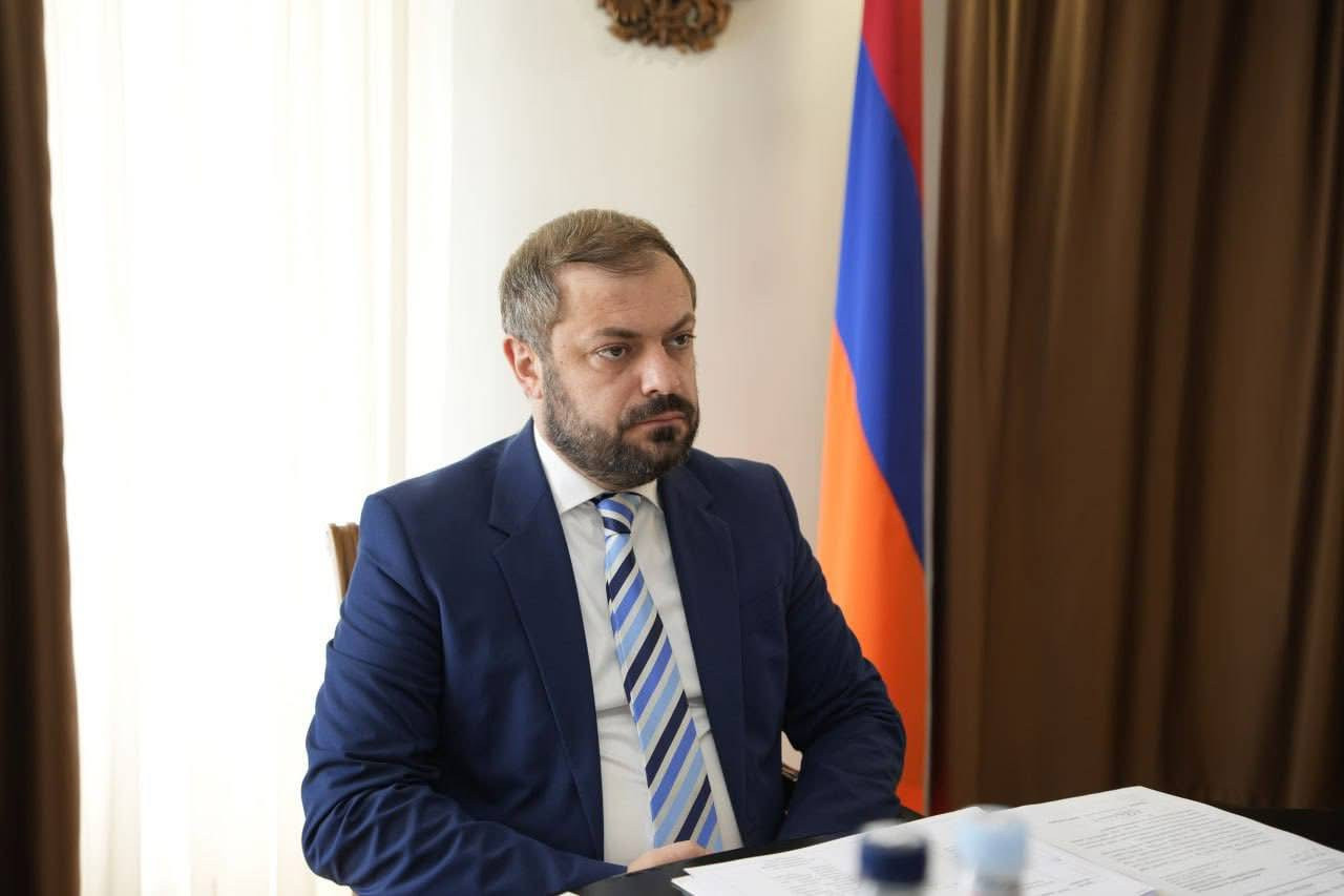 Հուլիսի 3-ից 6-ը ռուս-վրացական սահմանը հատել և ՌԴ է մտել հայկական շշալցված կոնյակով բեռնված 46 բեռնատարներ.Պապոյան