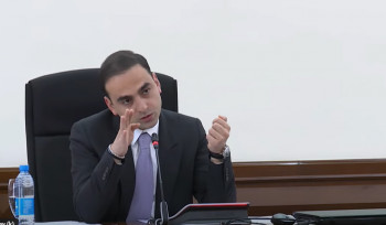 Գիտեմ՝ որքան եք հիշել մեզ խցանումների մեջ, բայց ուզում եմ խնդրել ձեր ներողամտությունը. Ավինյան