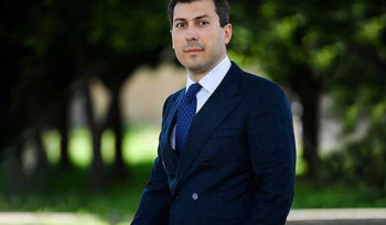 Միքայել Մինասյանը Վրաստանում հարսանիքի քավոր է եղել. «Հրապարակ»