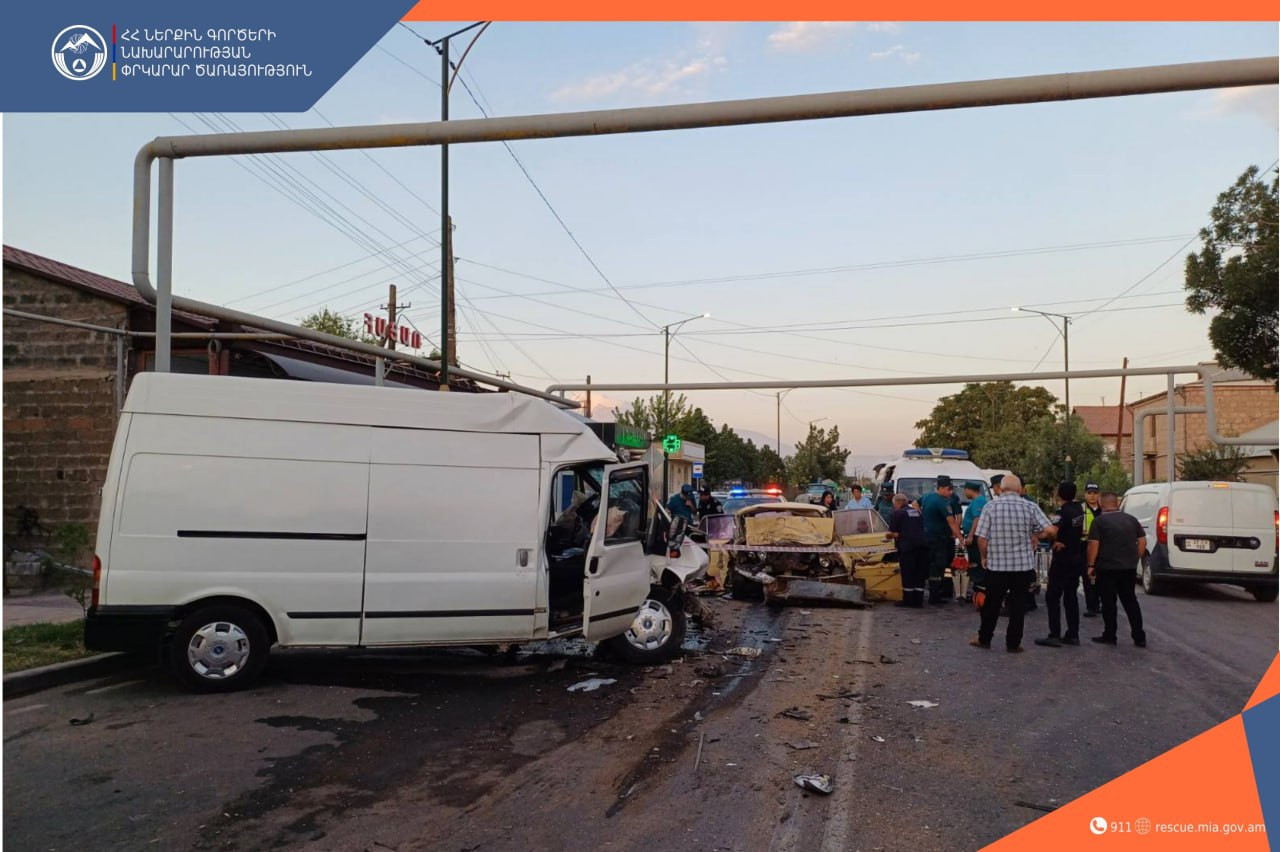 Մասիսում բախվել են «VAZ» և  «Ford» ավտոմեքենաները. 1 հոգի մահացել է, 2-ը՝ վիրավորվել