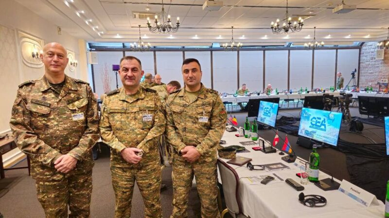 ՀՀ ԶՈՒ ԳՇ պետը և Ֆրանսիայի ցամաքային զորքերի հրամանատարը քննարկել են համագործակցության հարցը