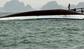 Վիետնամում փոթորիկը շրջել է զբոսաշրջային նավը․ 34 մարդ զոհվել է