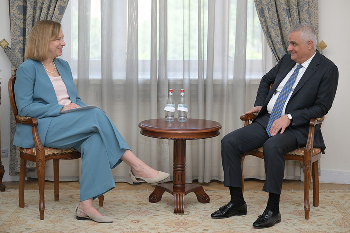 Մհեր Գրիգորյանն ու ԱՄՆ դեսպանը քննարկել են տարածաշրջանում հաղորդակցությունների ապաշրջափակման հնարավորությունները