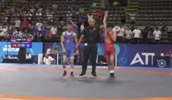 Ըմբշամարտիկ Մարատ Աճեմյանը 11։0 հաշվով հաղթեց թուրք ըմբիշին և դարձավ բրոնզե մեդալակիր