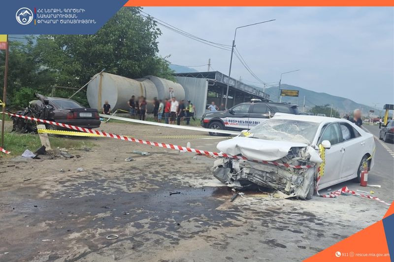 Նոյեմբերյան-Բագրատաշեն ավտոճանապարհին բախվել են «Toyota»-ն և «Opel»-ը․ կա զոհ