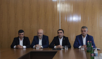 Ռոմանոս Պետրոսյանը Սարիկ Մինասյանին պաշտոնի է նշանակել ՀԷՑ–ում