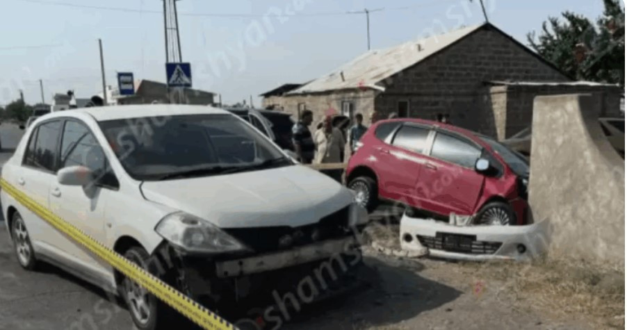 Արարատի մարզում բախվել են «Nissan Tiida»-ն ու «Honda»-ն․ 6 վիրավորներից 3-ը անչափահասներ են