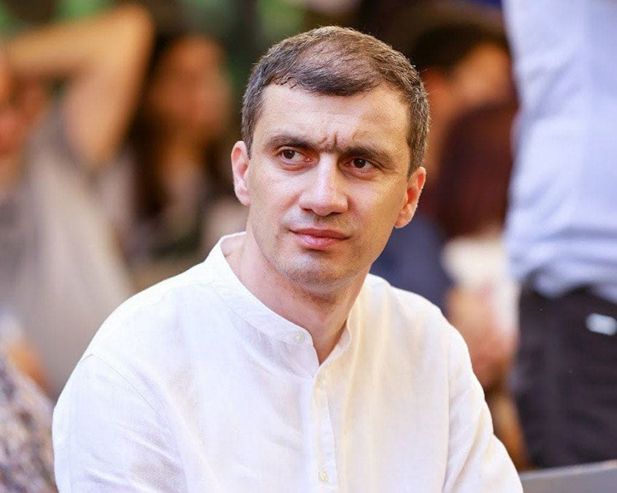 Հայաստանի տնտեսությունը մեկ տարի է Գևորգ Պապոյանին է դիմանում, համաշխարհային ճգնաժամն ի՞նչ է, չդիմանա. Առաքելյան