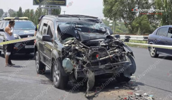 Կոտայքում «Nissan X-Trail»-ը մխրճվել է երկաթե ամրաններ տեղափոխող «Կամազ»-ի հետնամասի մեջ․ կա վիրավոր