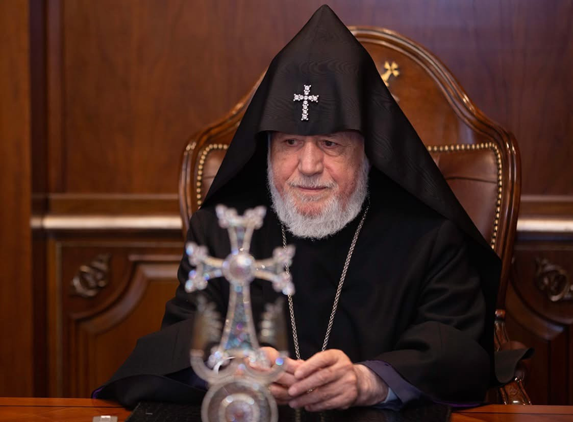 Ամենայն Հայոց Կաթողիկոսը մեկնել է ԱՄՆ