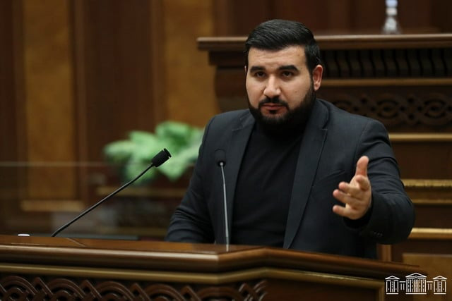 Դու արեցիր այն, ինչը մյուսները չկարողացան, վախեցան․ Վահագն Ալեքսանյանը՝ Նիկոլ Փաշինյանին