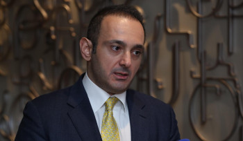 ԱՆԻՖ-ի նախկին տնօրեն Դավիթ Փափազյանը՝ միջազգային սկանդալի կենտրոնում. «Հետք»