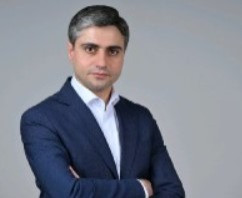 Դատարանը մերժել է Արման Աբրահամյանին կալանավորելու միջնորդությունը